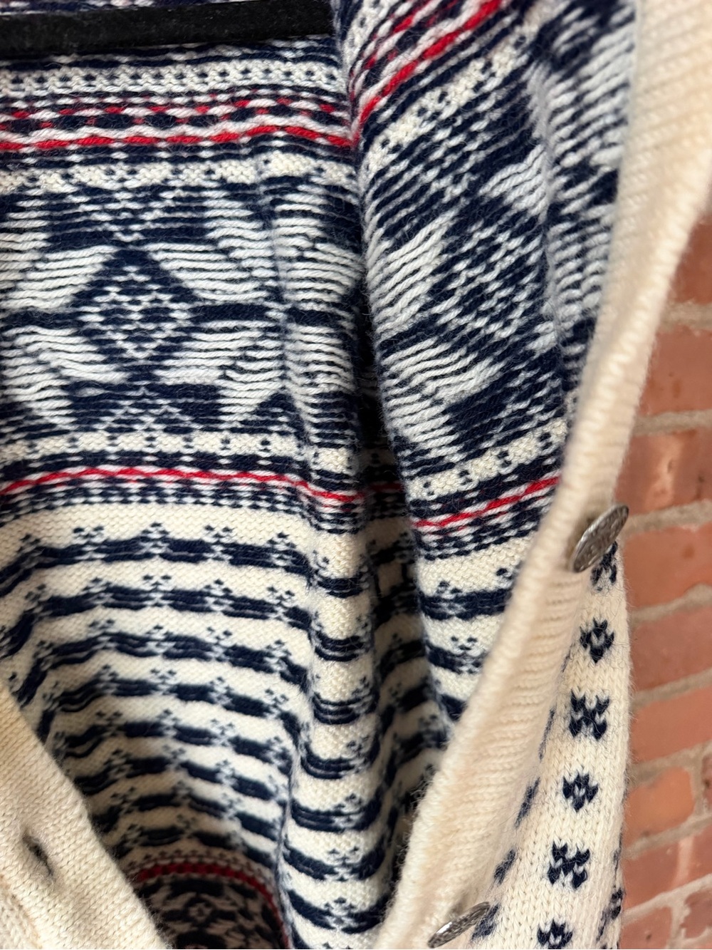 Dale of Norway Cream, Navy & Red Fair Isle Cardigan USA small - Picture 8 of 10